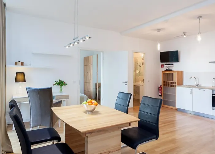 Modern In The Luxury Complex Marthashof Berlin